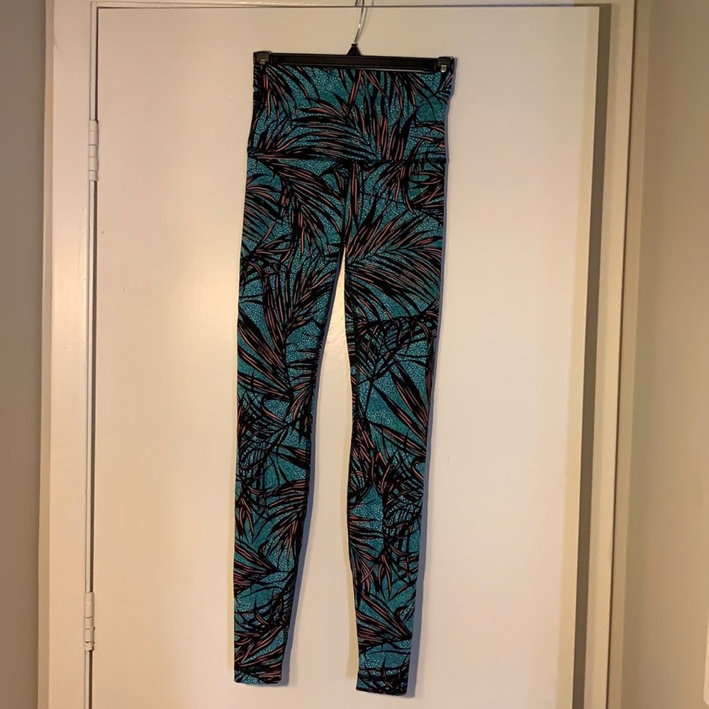lululemon athletica patterned leggings